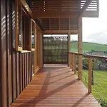 Arcs Of Lombinha - Designer With Ocean Views 度假居 *