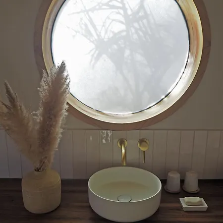 Arcs Of Lombinha - Designer With Ocean Views Vakantiehuis