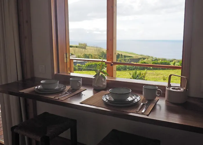 度假居 Arcs Of Lombinha - Designer With Ocean Views *