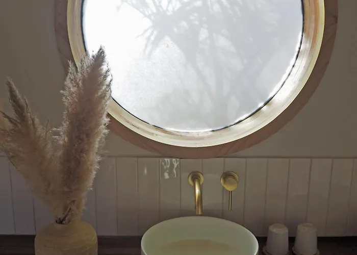 Arcs Of Lombinha - Designer With Ocean Views 펜션